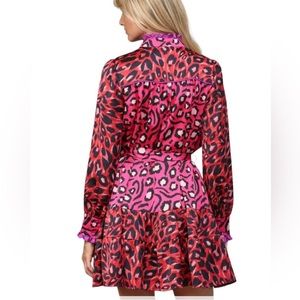 A beautiful boutique brand dress size small Make me an offer. Closet clear out